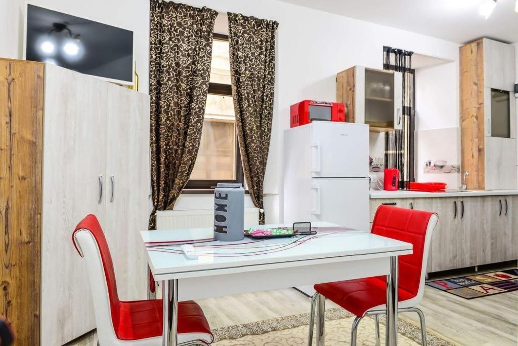Mary Apartment Old Town Braşov Dış mekan fotoğraf